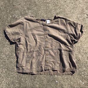 Erika and Co Linen/Cotton Blend Boxy Top